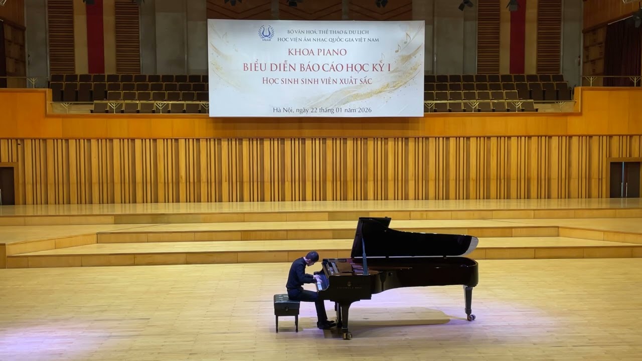 Hải Anh plays J. Haydn: Sonata No.59 in E-flat major, Hob.XVI:49 (1st mvt)