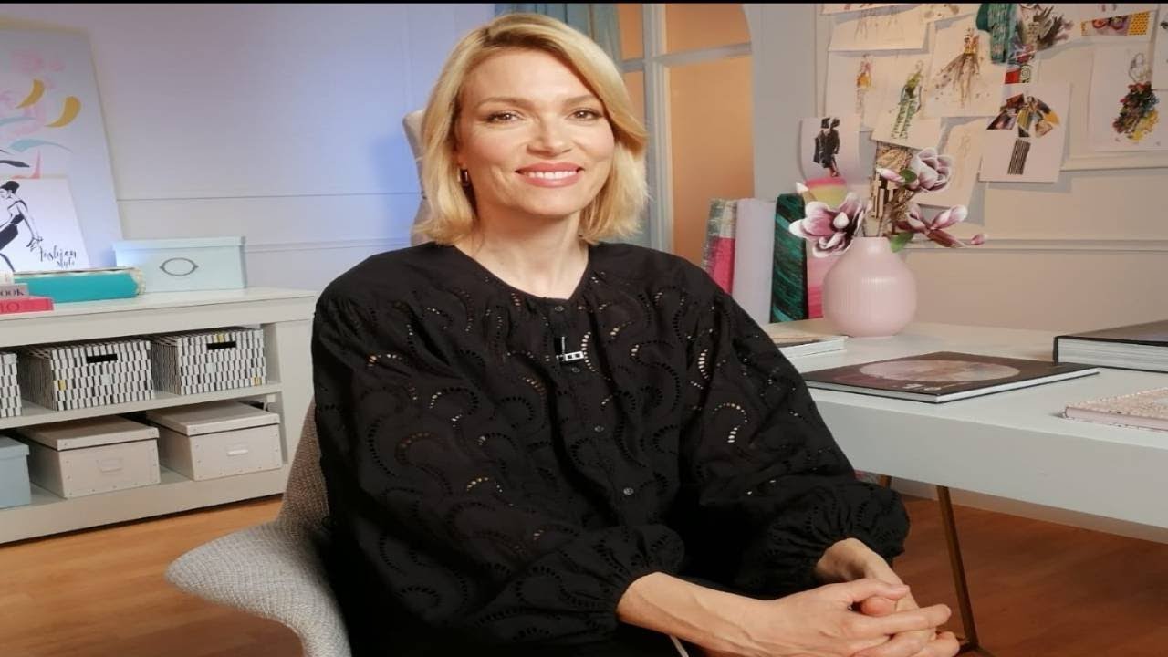 Shopping Star - 14.4.2021«Δημιουργική με έντονο αξεσουάρ»