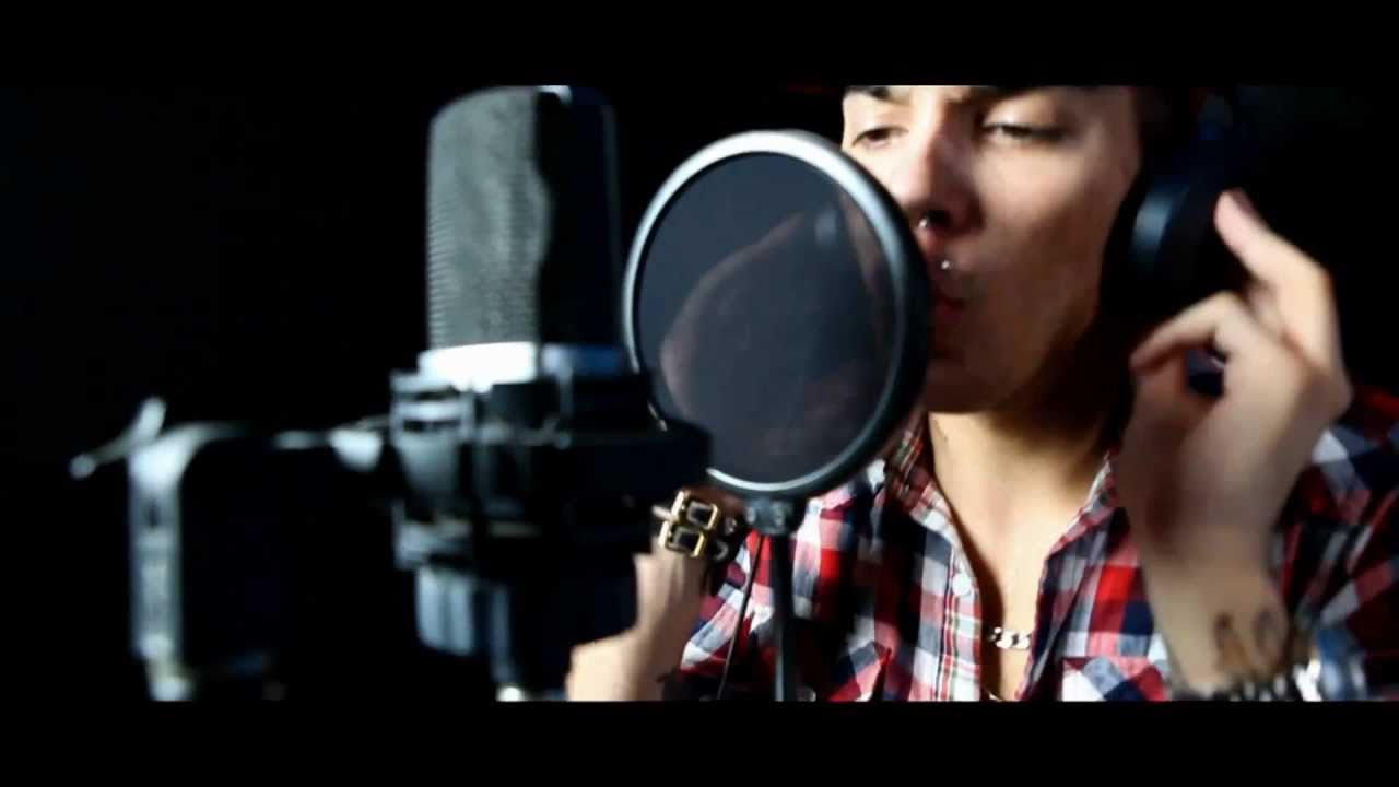 EMIS KILLA - SONO CAZZI MIEI (OFFICIAL VIDEO)