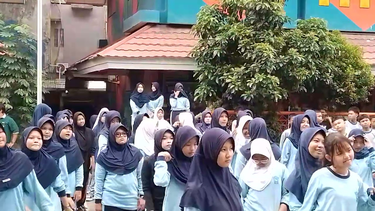 Enytha Adi SMPN JKT//2026