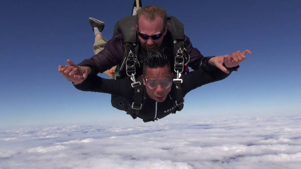 Ron Dizon Skydiving