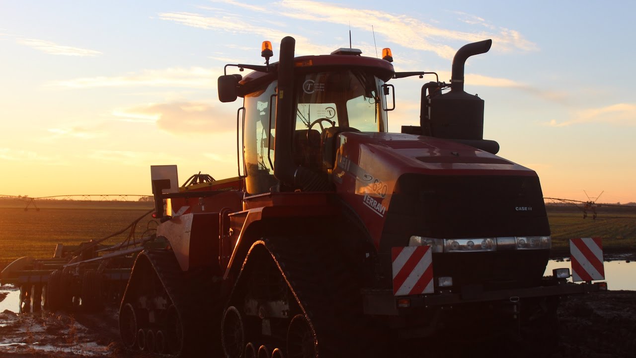 Big New Case IH quadtrac 620 in France