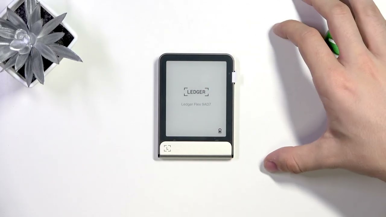 LEDGER Flex – Can I Use the Same Wallet on Two Devices?