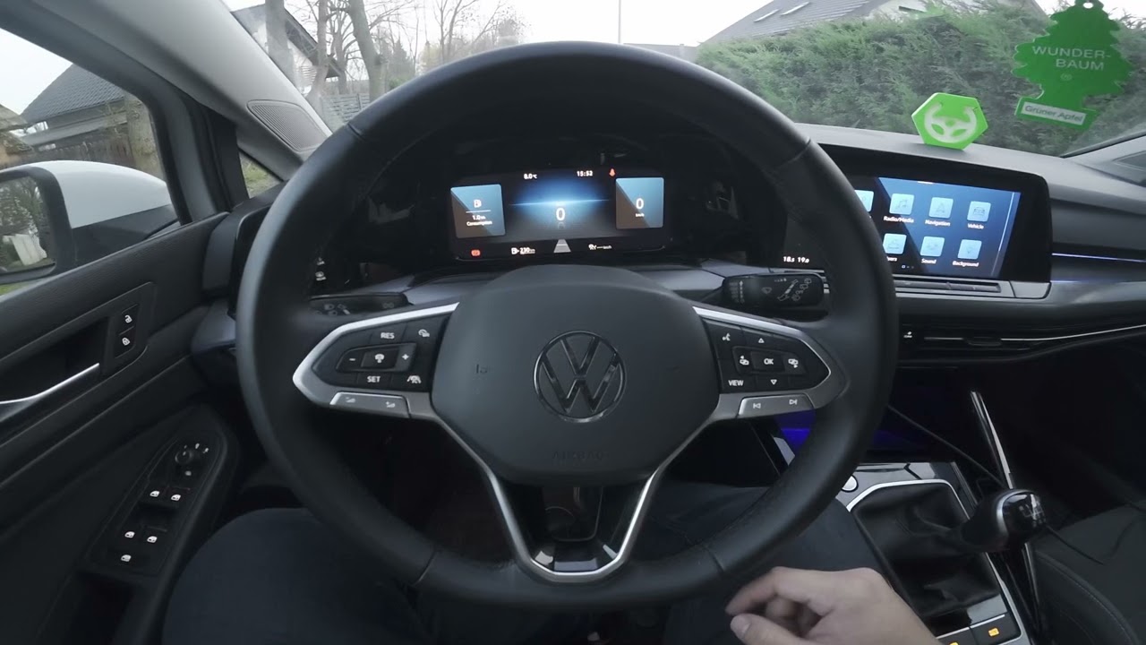 Volkswagen Golf VIII &ndash; Jak sprawdzić wersję oprogramowania i dokonać aktualizacji