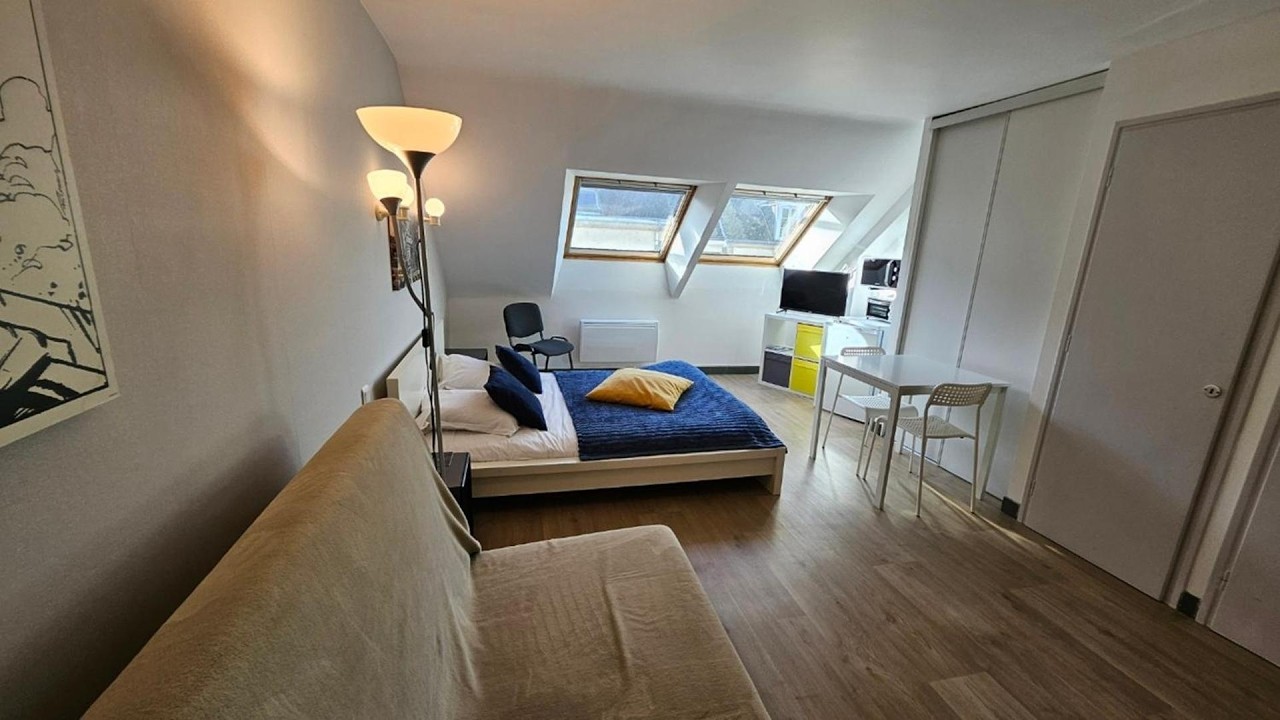 L'ANNEXE Residence Hoteliere classee | Понтиви, Франция | Обзор отеля 🏩