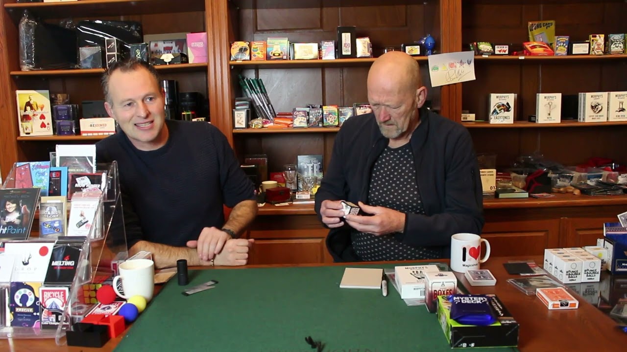Magicshop TV deel 161 met o.a. In & out boxes plus en Stitch