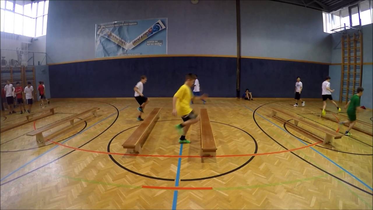 Rhythmusschulung mit Bänke Teil 1- Sportunterricht