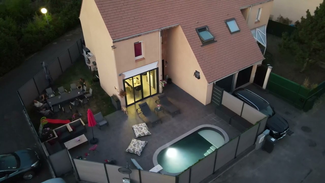 Piscine Slim Mila en Île-de-France