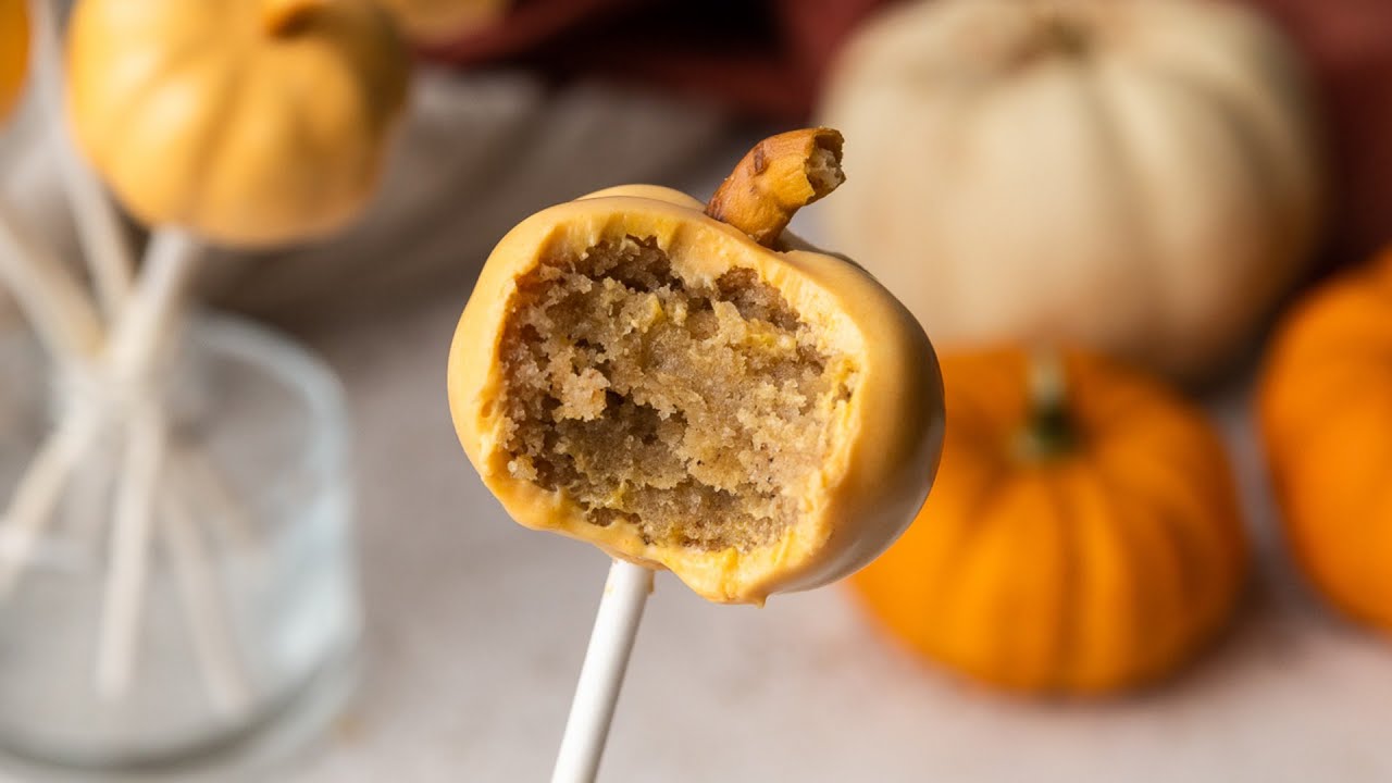 Pumpkin Spice Cake Pops Recipe