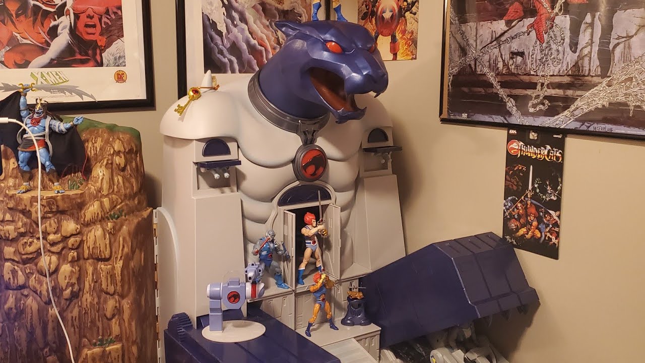Thundercats CATS LAIR (Super7) How to assemble and use Action Figure Review!!!!