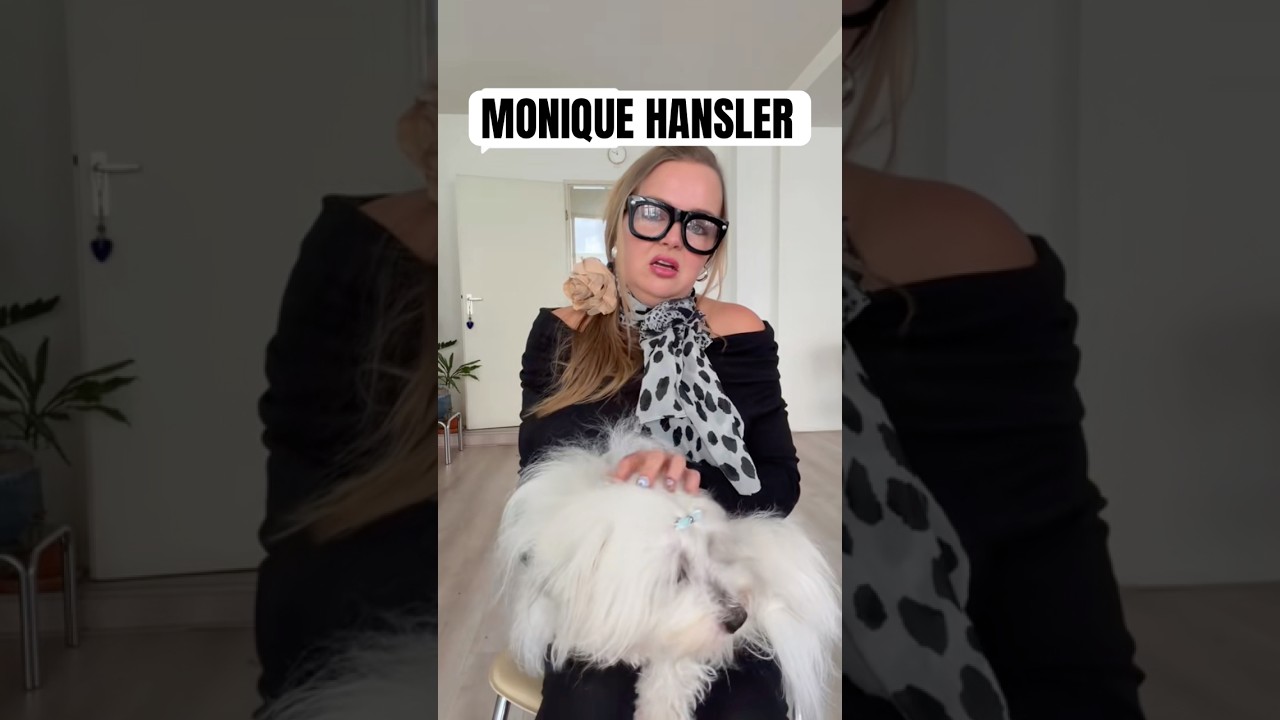 Ik kon natuurlijk maar als een iemand gaan met carnaval💀 #moniquehansler #dehanslers