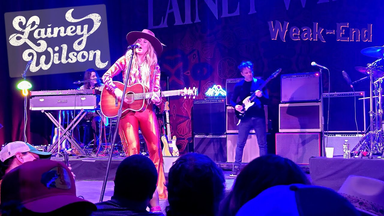 Lainey Wilson - Weak End (Live in Nashville)