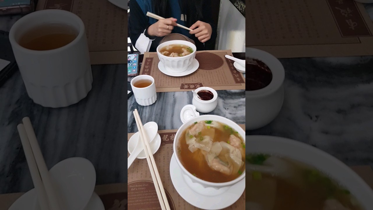 มาเก๊า บะหมี่เกี๊ยวโคตรดี Wong chi kei #food #foodie #tasty #macau #travel #yummy #shorts #noodles