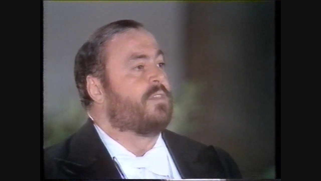 Luciano Pavarotti in recital acc. by Leone Magiera, piano at Martina Franca (Italy) 4 august 1979