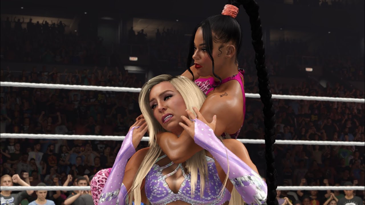 RAW Bianca Belair vs Charlotte Flair!