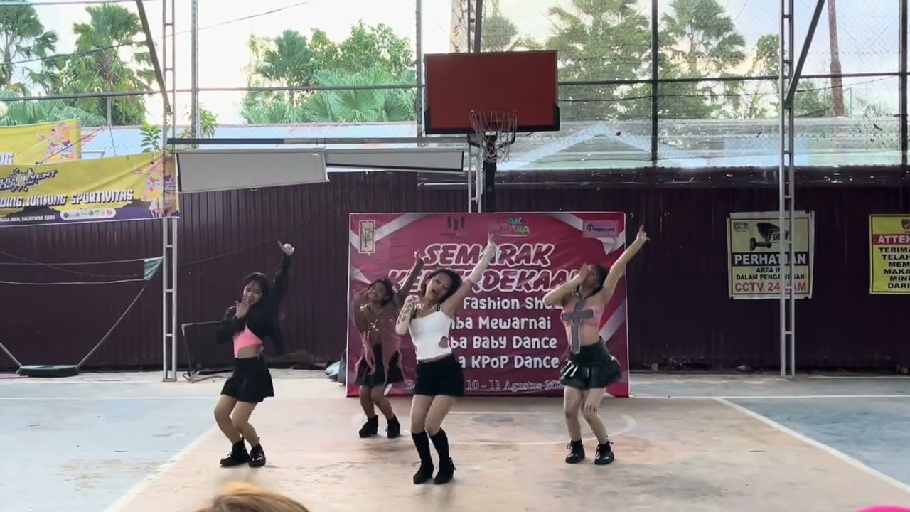 [240811] B🥇KISS OF LIFE - intro + Midas touch cover by MY’ROOKIE at WAKA WAKA