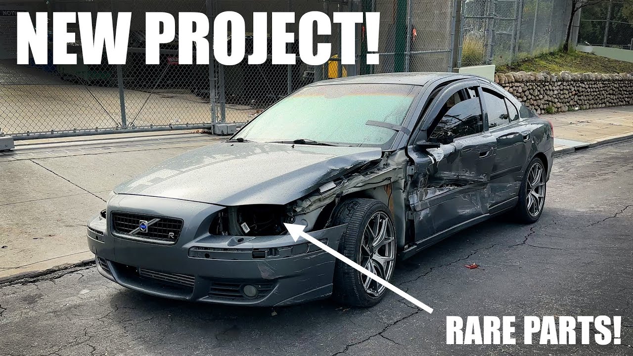 I Bought a Crashed Volvo S60R for cheap...