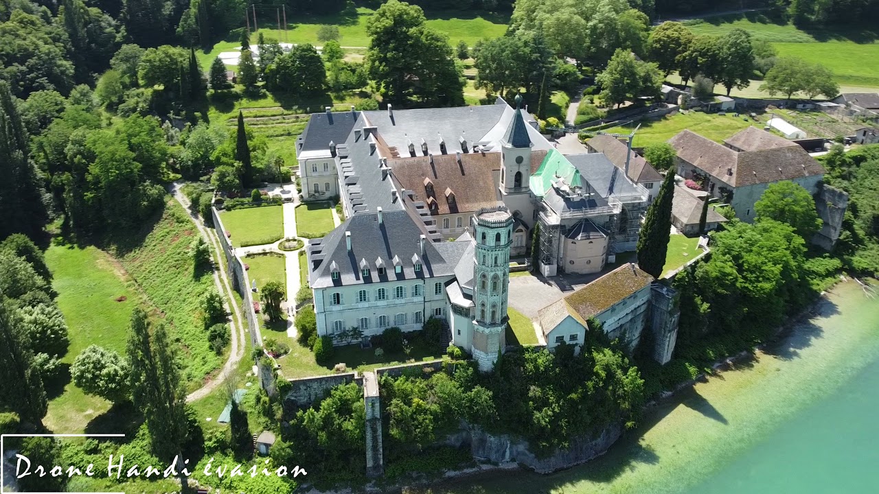 L'Abbaye d'Hautecombe - lac du bourget- savoie