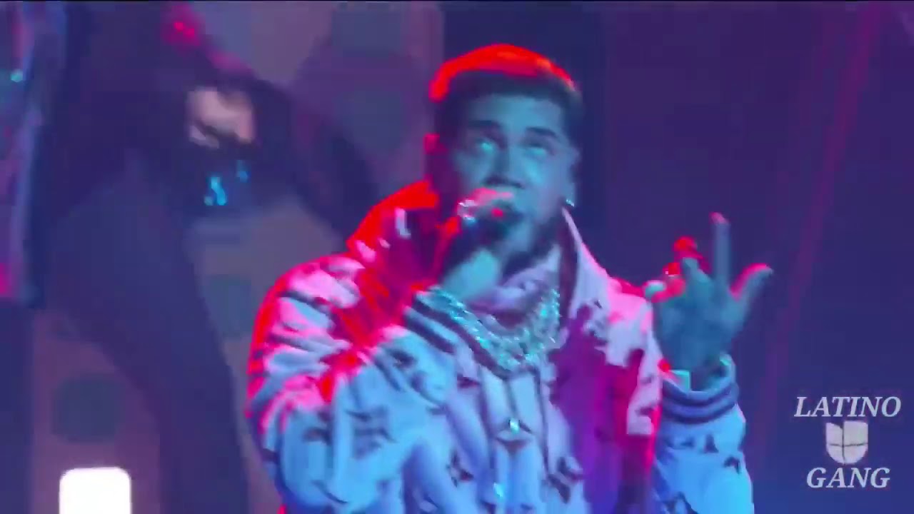 Anuel AA en Premios Juventud 2020
