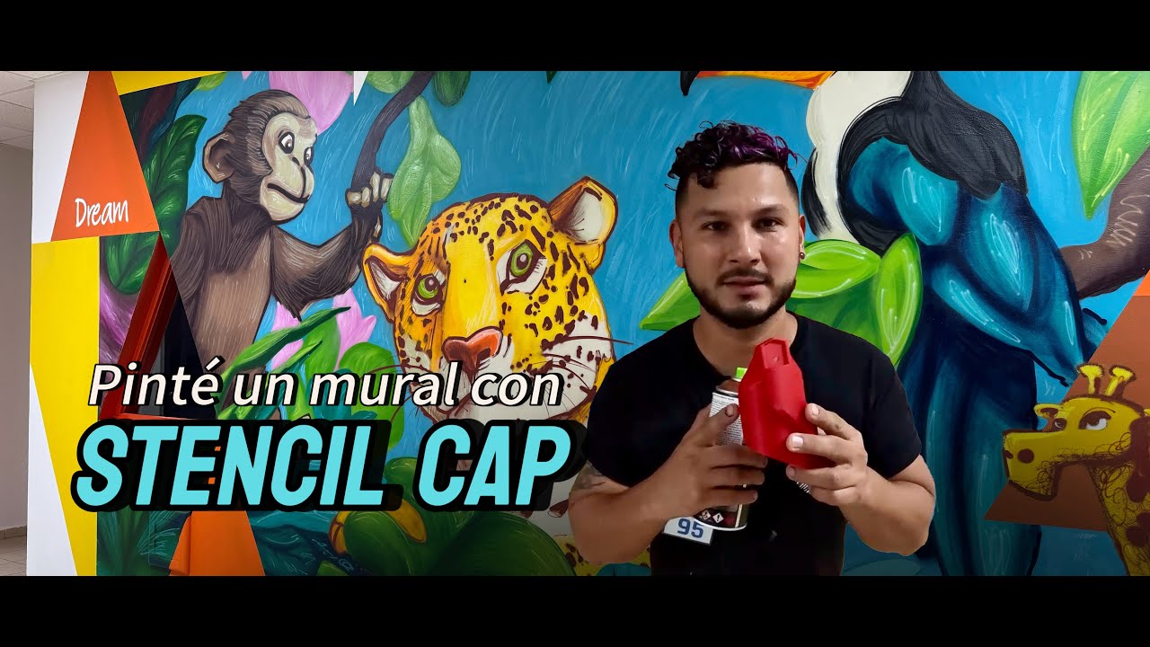 PINTANDO MURALES EN ESCUELA PRIVADA.