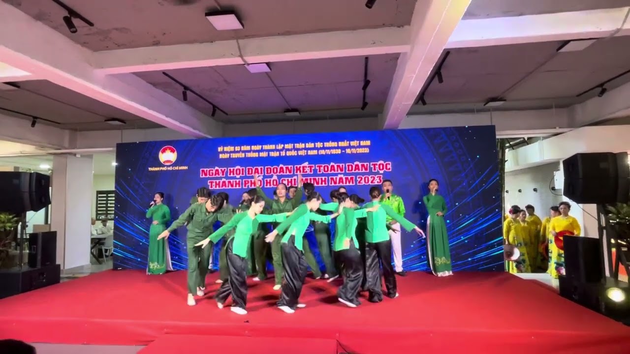 [XL6-8] DÒNG SÔNG PHẲNG LẶNG