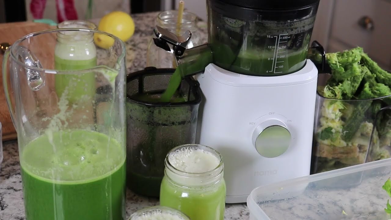 How I layer produce in the Nama J2 Juicer for maximum efficiency