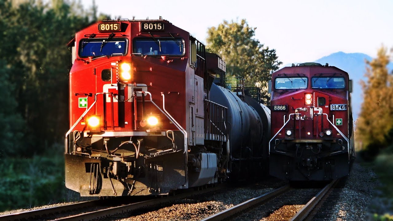 CP Trains Everywhere! Line Up Of Trains Caused By Reroutes, And A Fast Overtake On The Double Track!