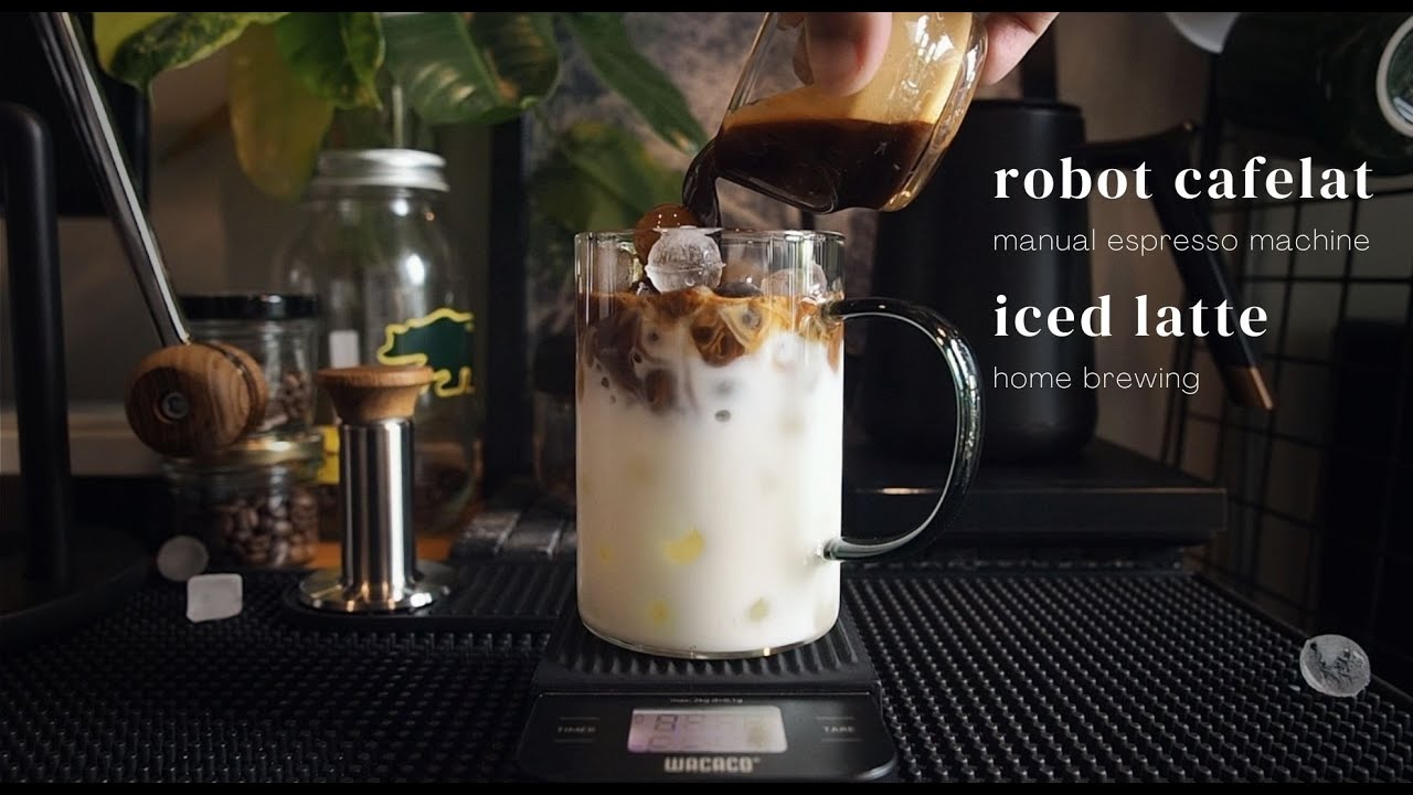 [ brewing scene 01 ] Robot cafelat, manual espresso machine. Iced latte home brewing.