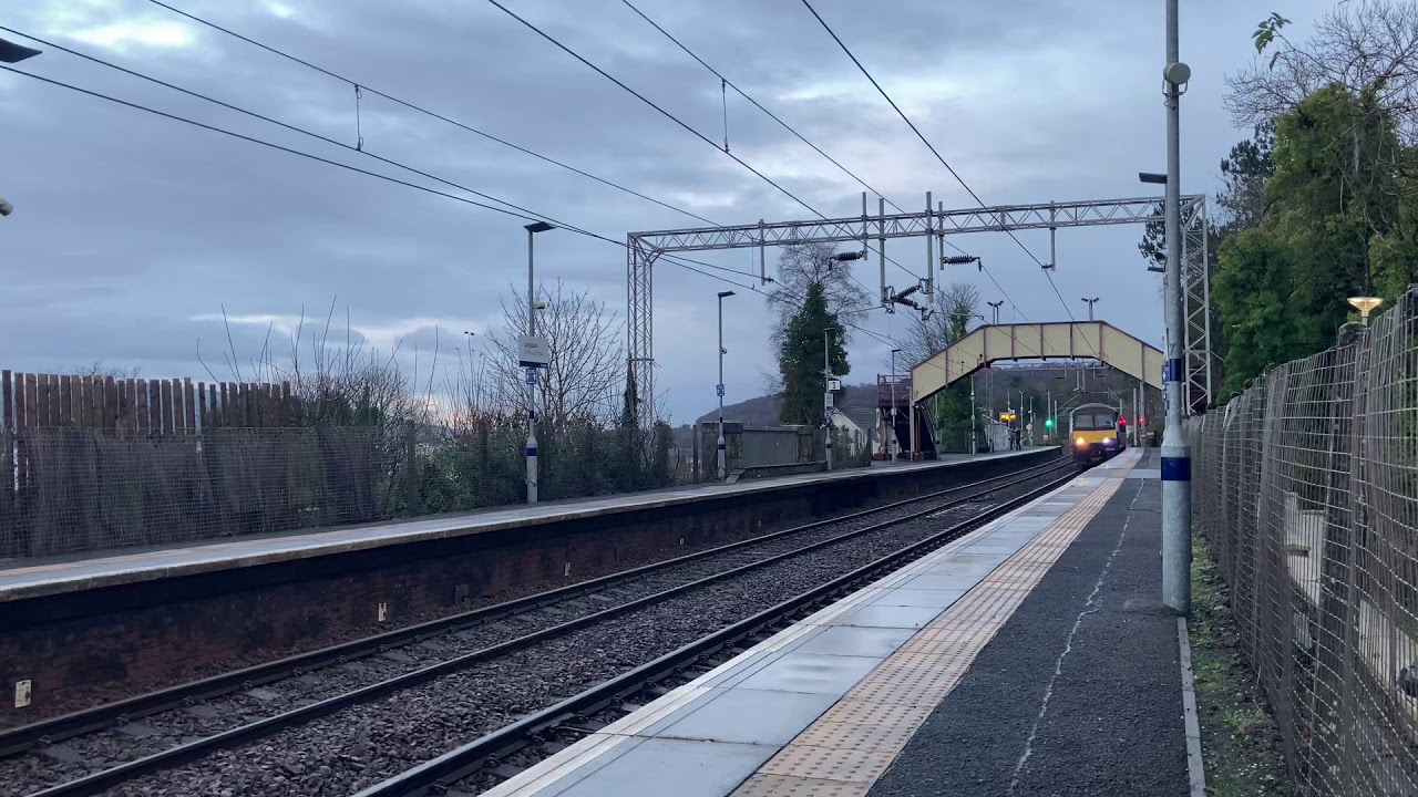 320304 | 1W25 | Langbank Railway Station | 15/12/20