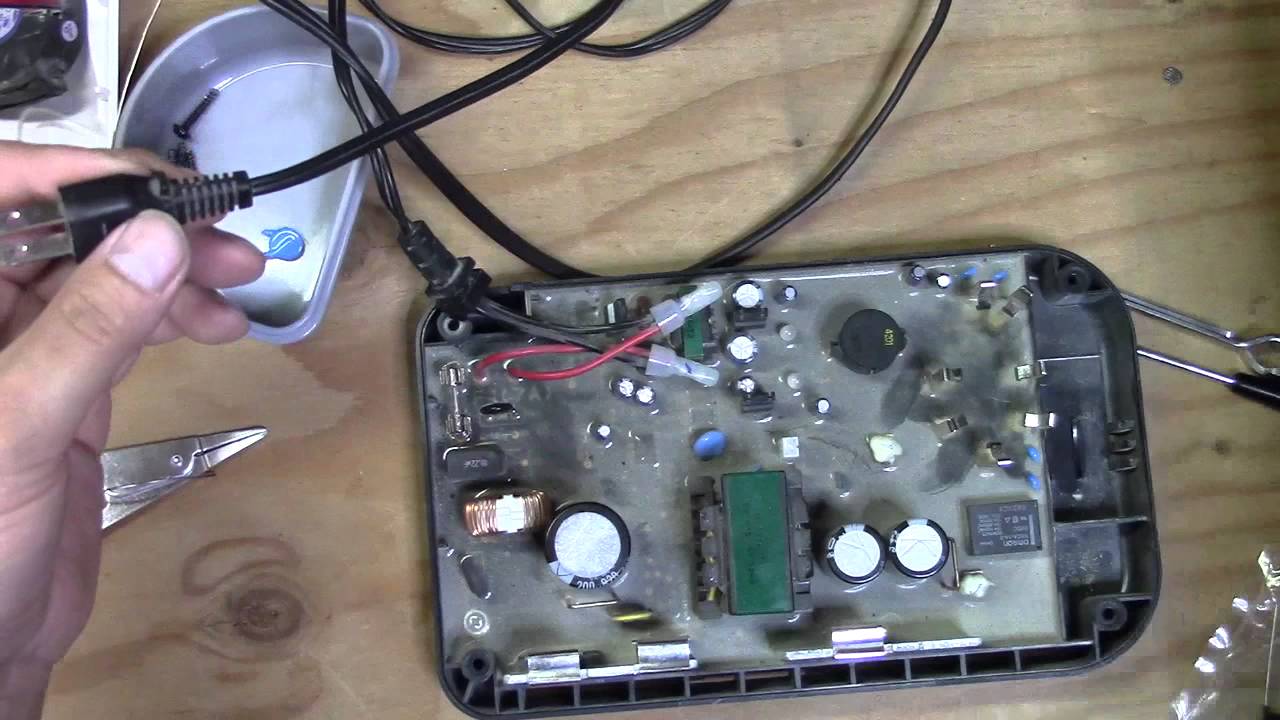 修理記録_充電器_UC 18YL【蒼民工房】