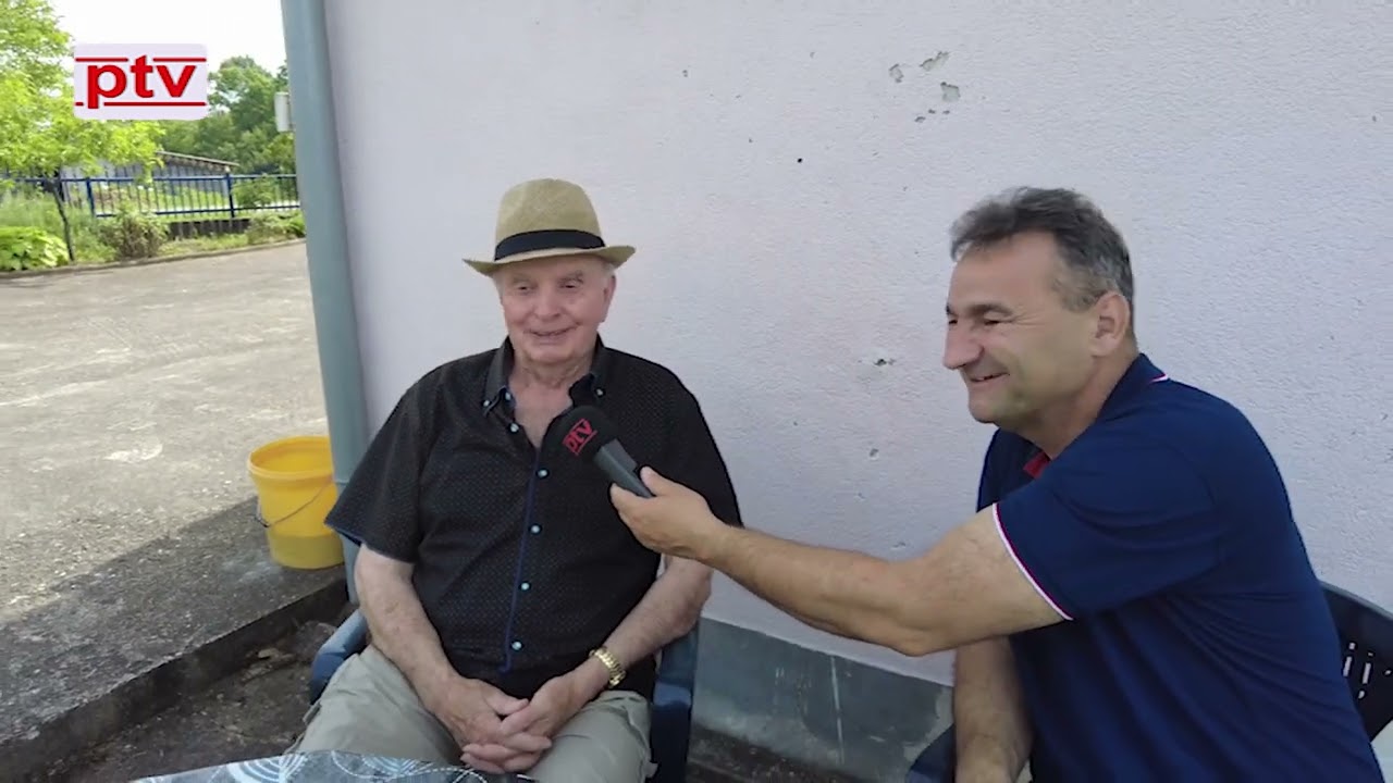 Ja i 3 sestre imamo 29. djece,od toga 115 članova obitelji!!!
