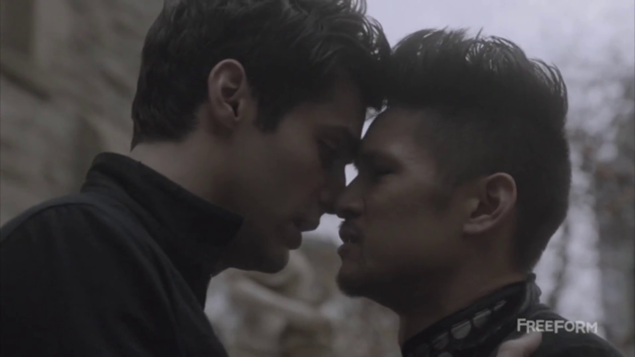 Alec/Magnus - Sad Song