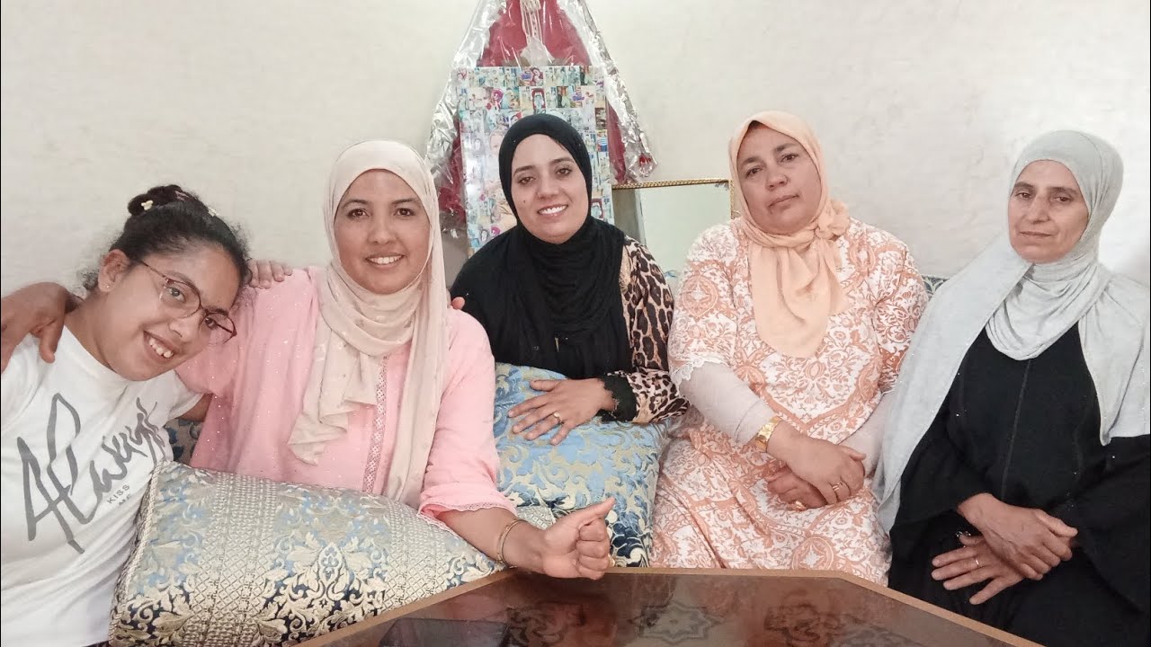 المناسبة مشينا ومع يوميا الحسنية تلقينا