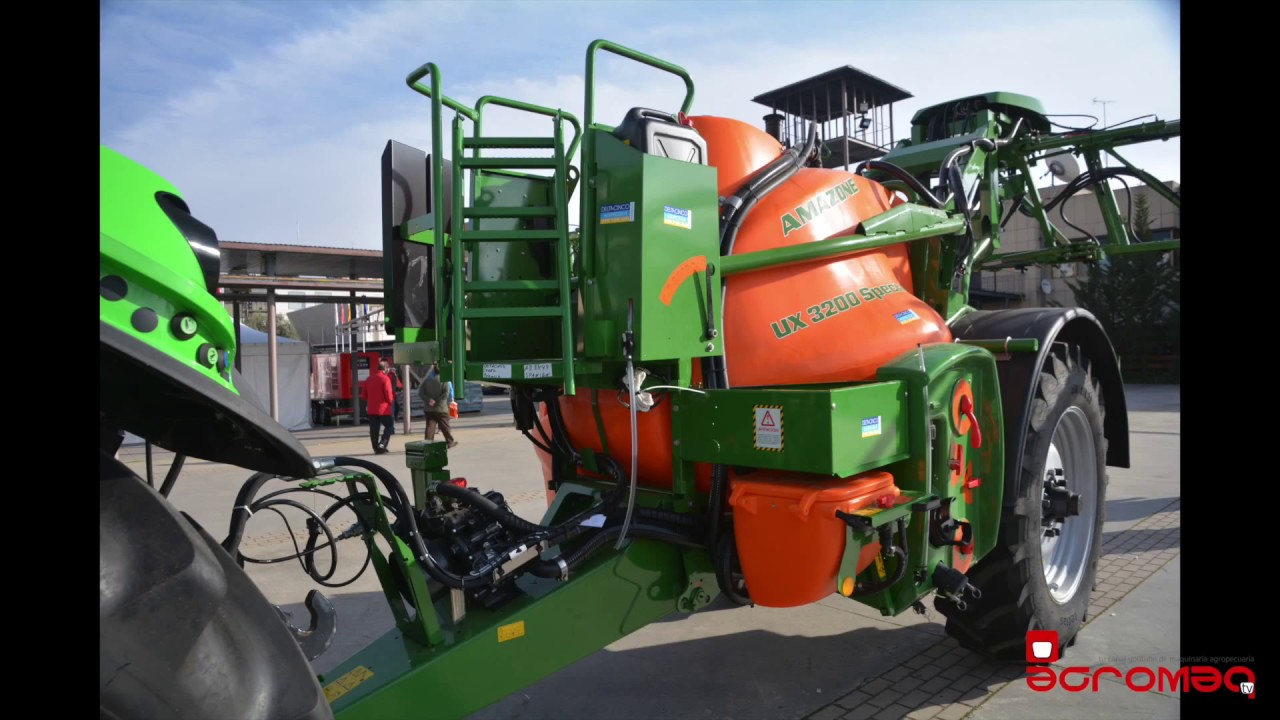 Amazone UX 3200 Special. Pulverizador arrastrado