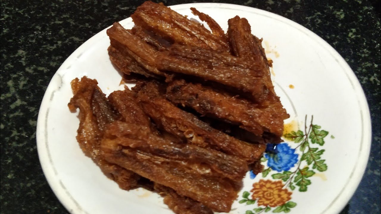 How to Fry Dry Fish (Bambal Machi)