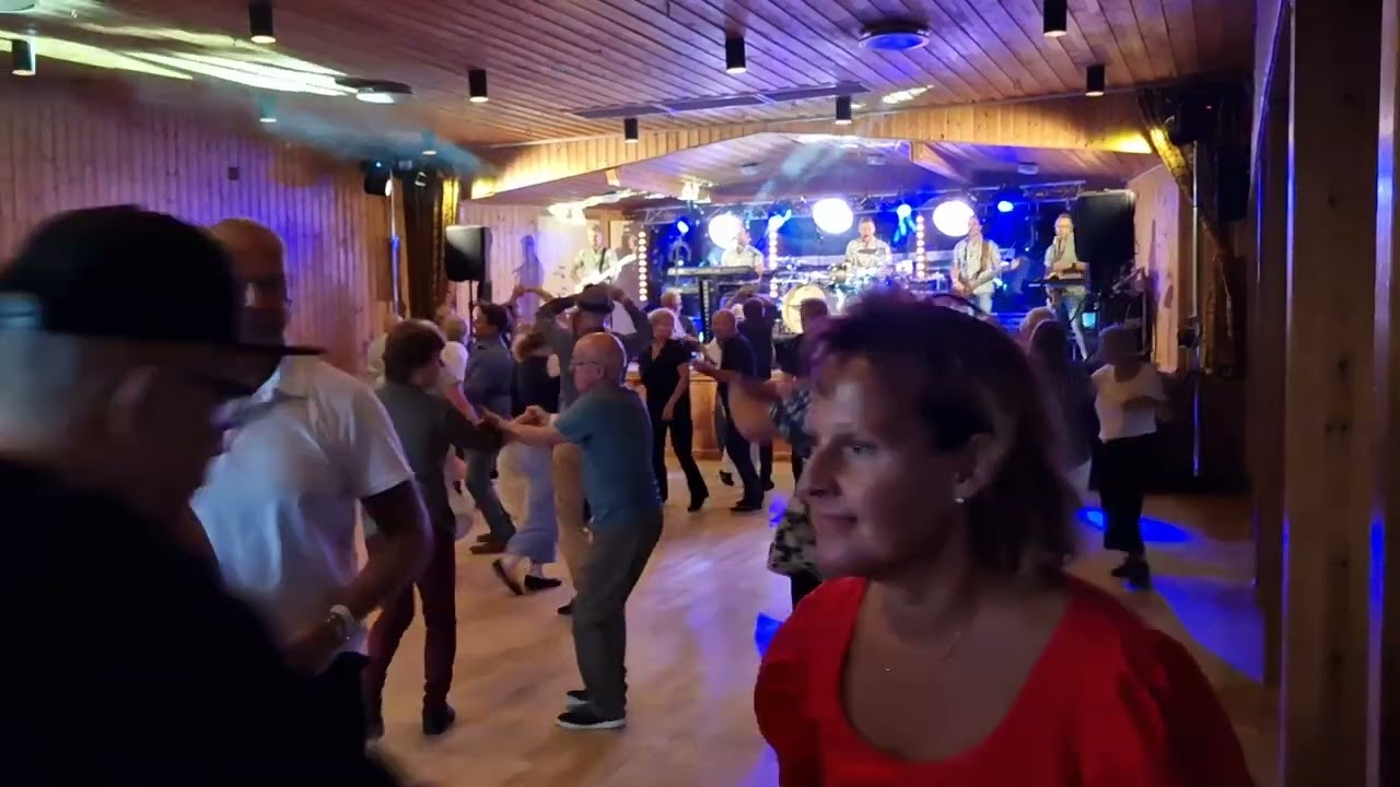Donnez på Fryksdalsdansen 2022 del 3 fotograf Dansnytt