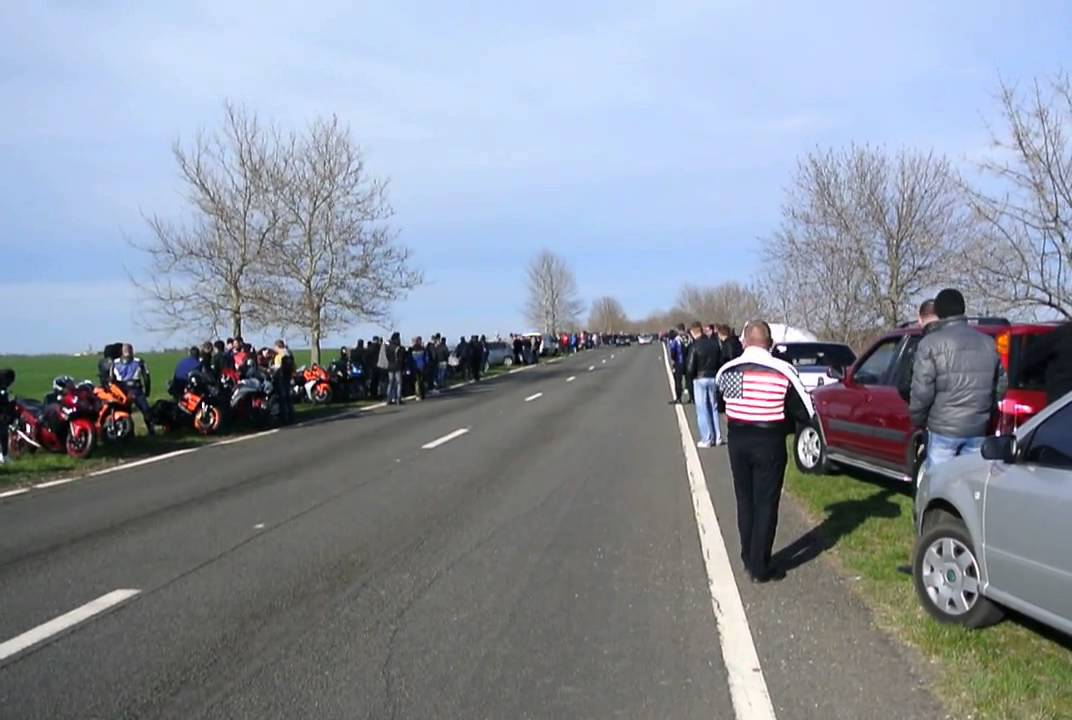 Geely ck и kia cerato.
