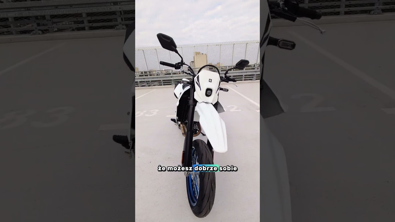 #Suzuki #DRZ4SM powraca! Tutaj rolka w skr&oacute;cie, a pełny test na YT @motogentv . #supermoto
