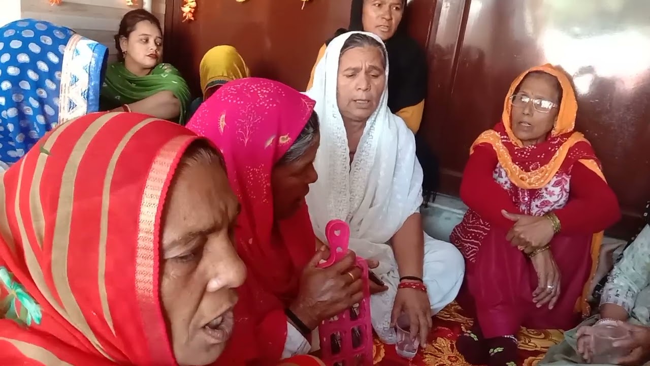 बहुत ही बढ़िया गीत 🙏