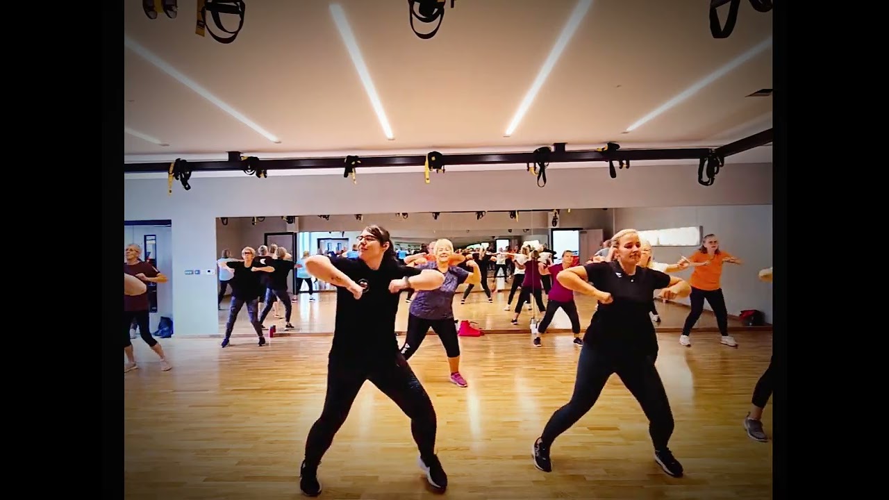 Daddy Yankee Gasolina Dance workout
