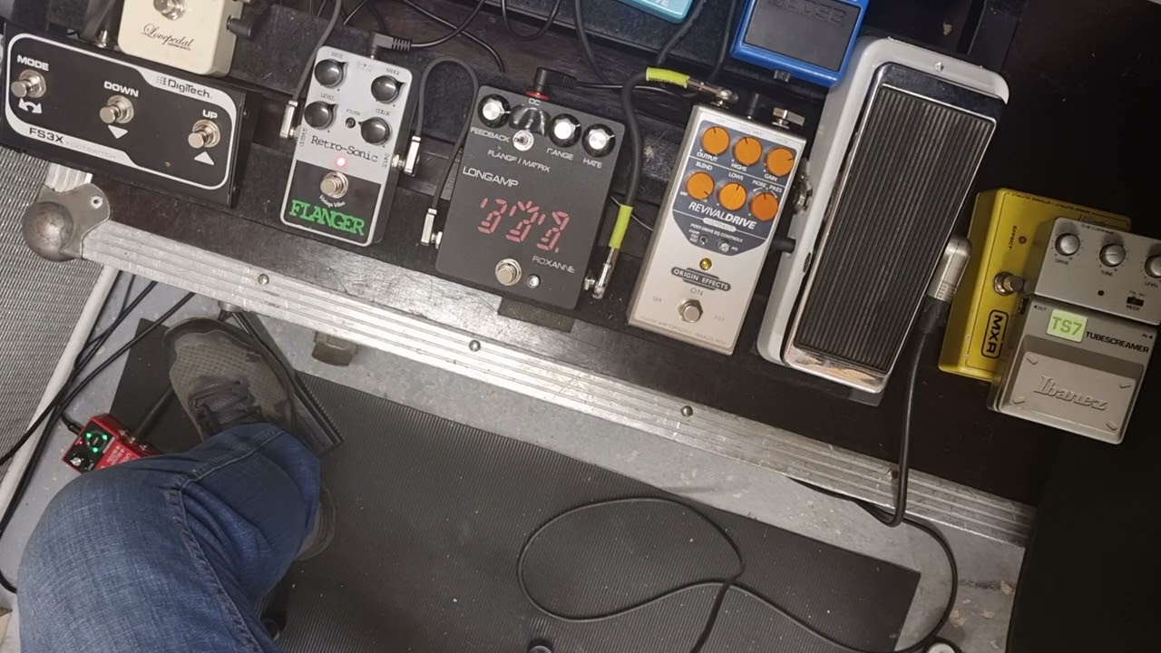 Retro Sonic Flanger and Longamp Roxanne. Electric Mistress Clones