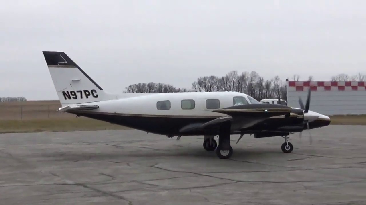 Piper Cheyenne 2 N97PC Start up & take off from York Airport