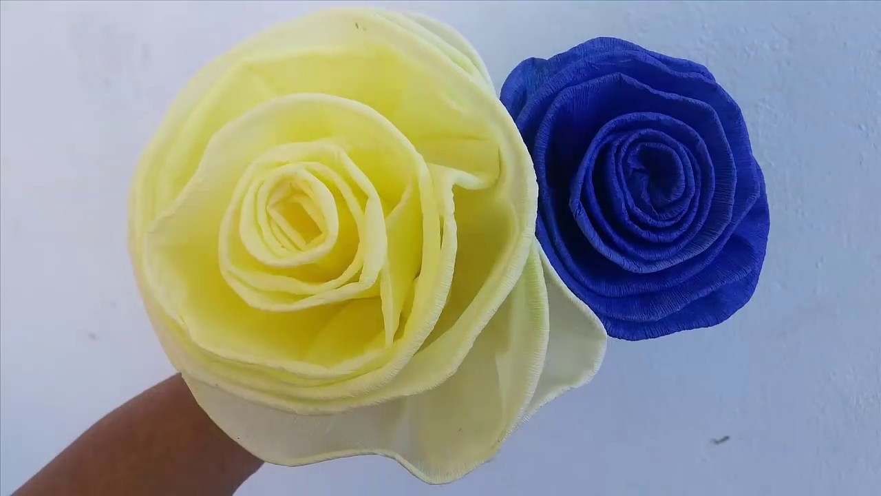 FLORES DE PAPEL CREPE