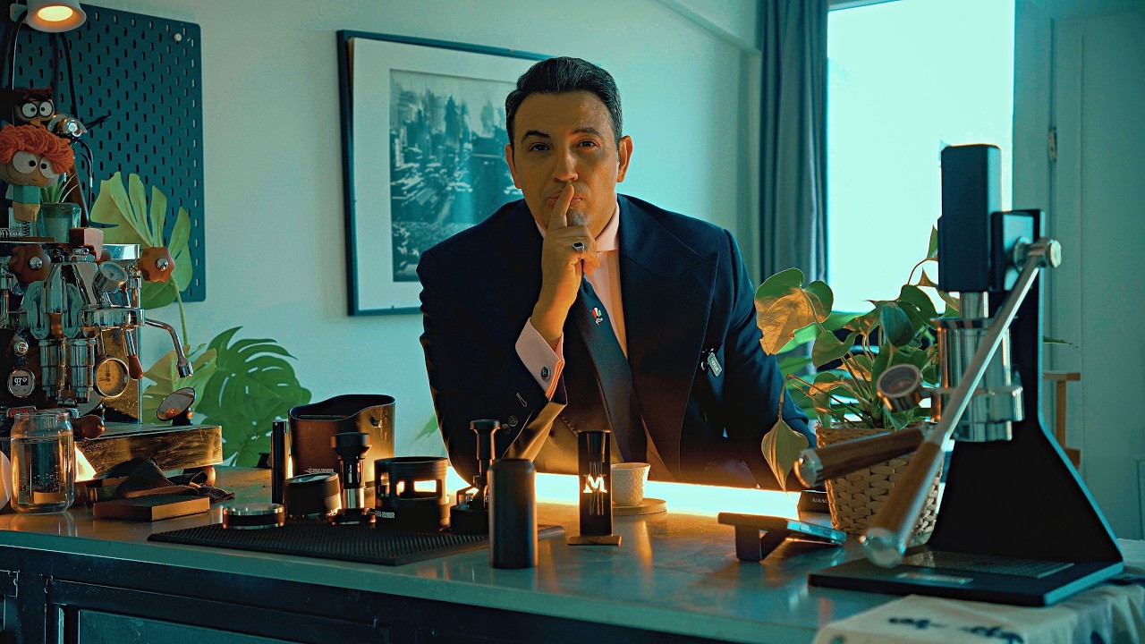 Weak Men Hide Behind Cigar - Fake Power