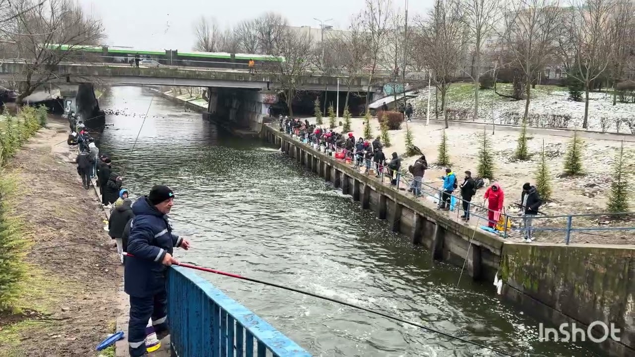 Full video Pescuit la Caras pe Lacul Colentina…peste 100 de pescari.Ce părere aveți?