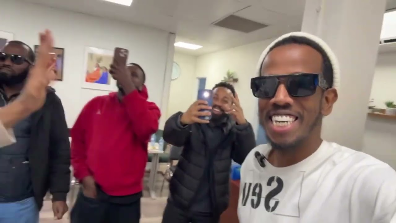 Diaz akhiro kuma cafiyaan maroco vlog ciyartii manta sinagl vs moroco somalida Hamilton on