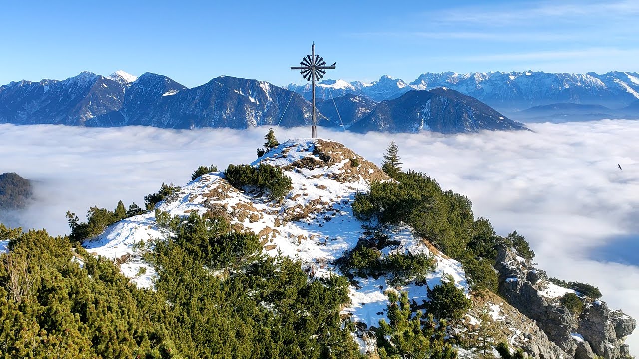 Notkarspitze &rarr; Br&uuml;nstelskopf &rarr; Gro&szlig;er Zunderkopf &rarr; Vorderer Felderkopf &rarr; Kienjoch &rarr; Kieneckspitz