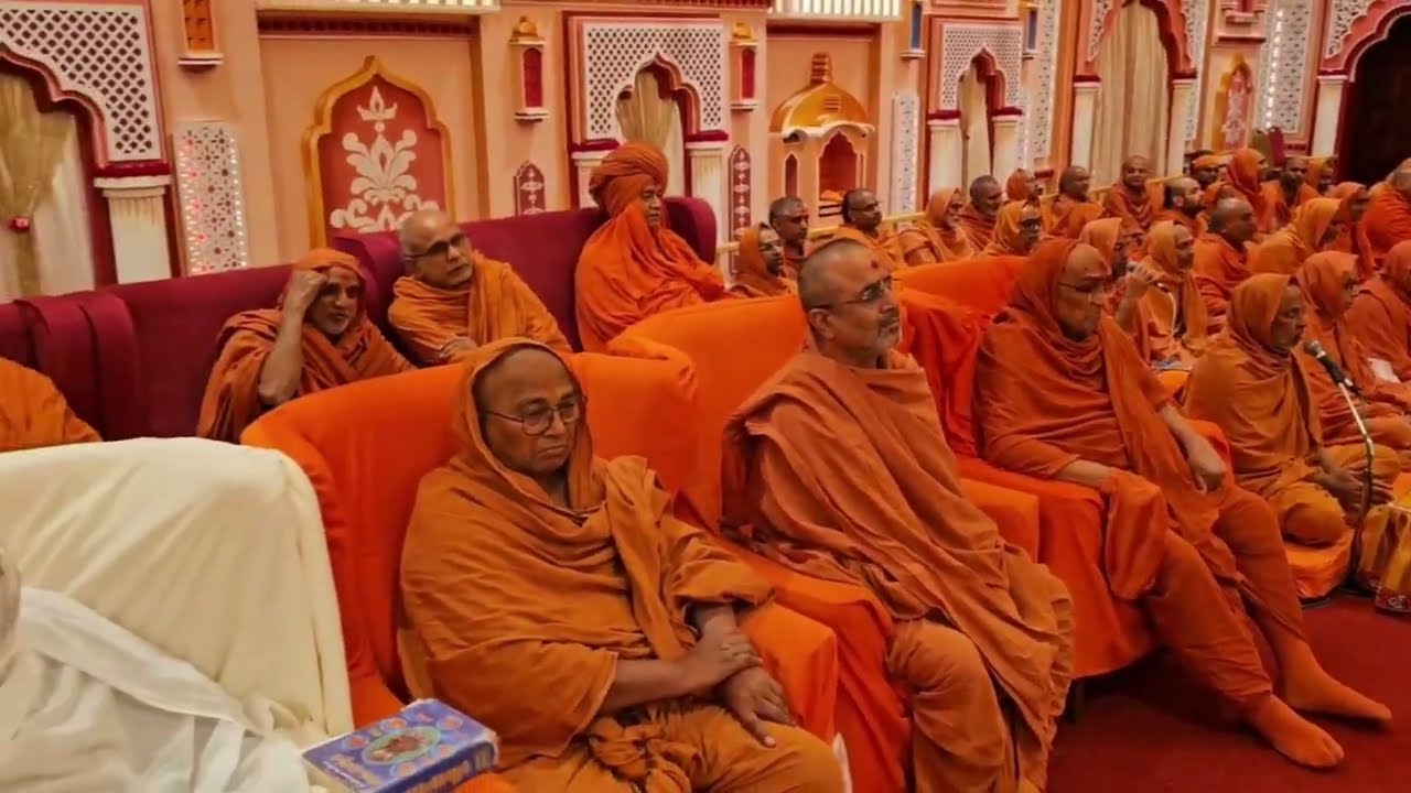 ભુજના સંતો અદ્ભુત સહજાનંદ દિવ્ય દર્શન ભવ્ય મહોત્સવ | Ghanshyam Bhuj Mandir Swaminarayan Santo Kirtan