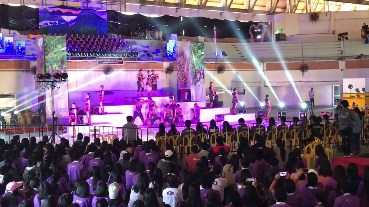 กองเชียร์และผู้นำเชียร์คณะการท่องเที่ยวและการโรงแรม ครั้งที่23