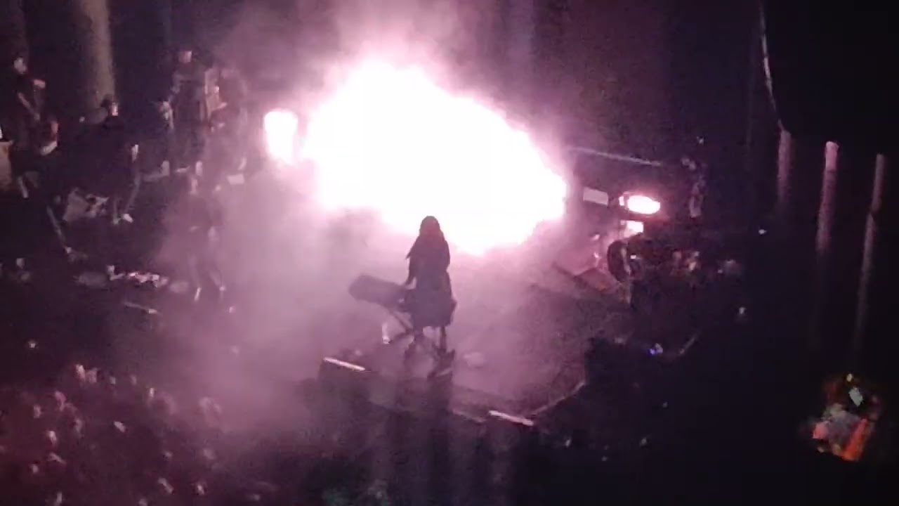 Denver - Intro + Las Fuerzas + Profundidad de Campo. Teatro Coliseo - Santiago. Chile